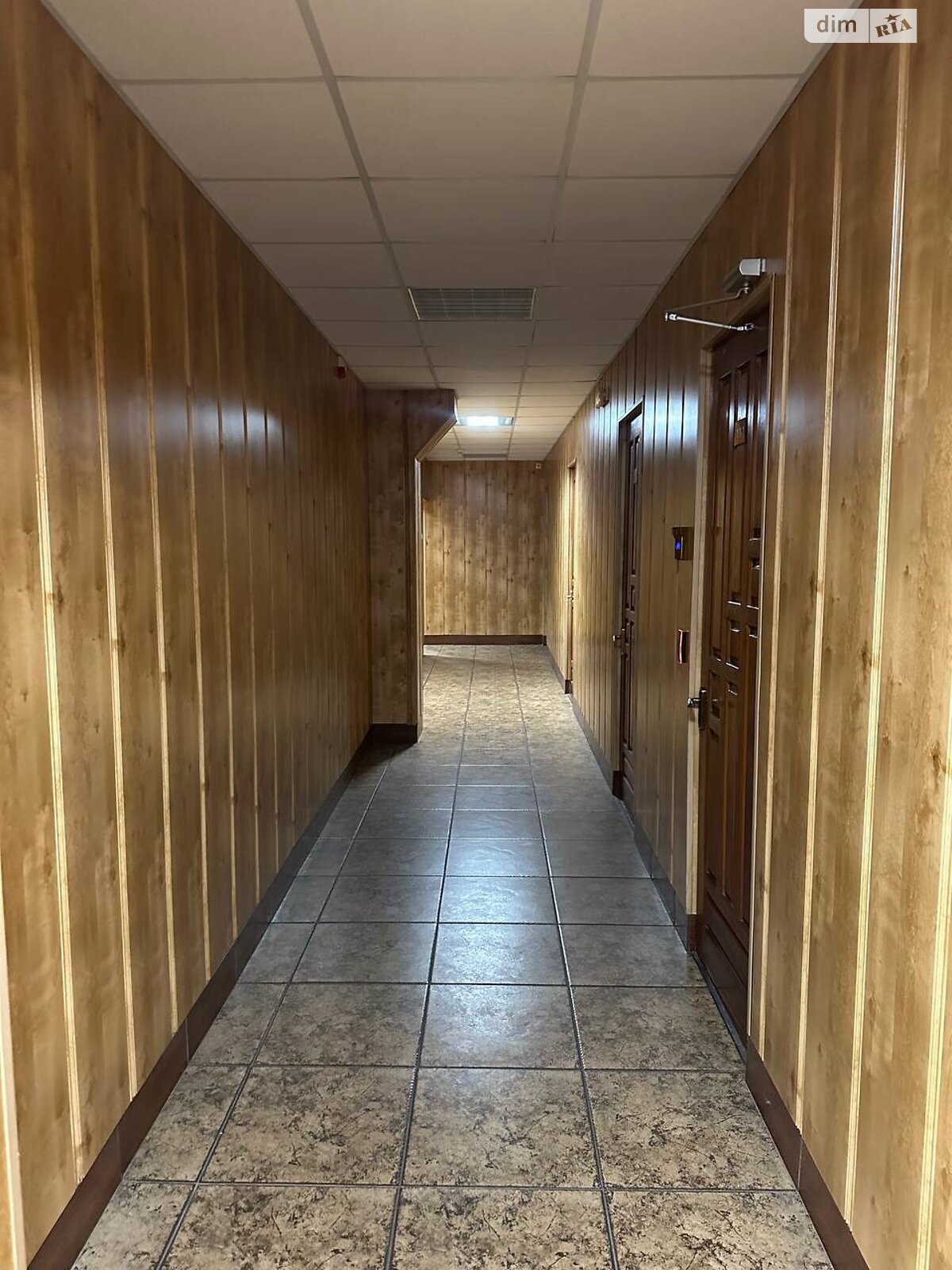 Офісне приміщення на 3955.7 кв.м. в Харкові фото 1