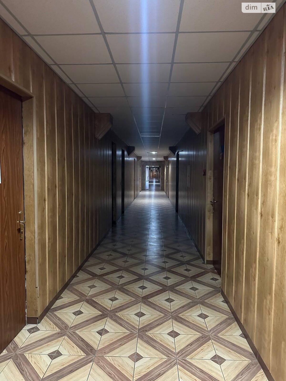 Офісне приміщення на 3955.7 кв.м. в Харкові фото 1