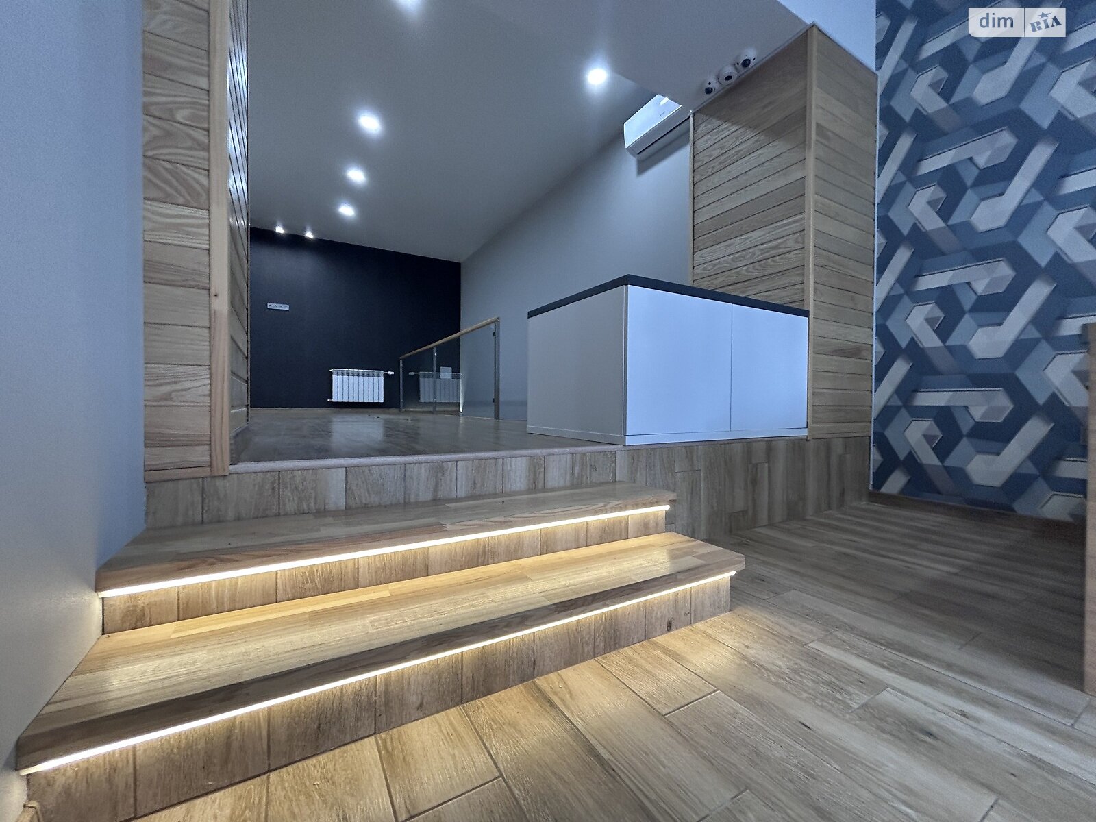 Офисное помещение на 125 кв.м. в Харькове фото 1 Офисное помещение на 125 кв.м. в Харькове фото 1