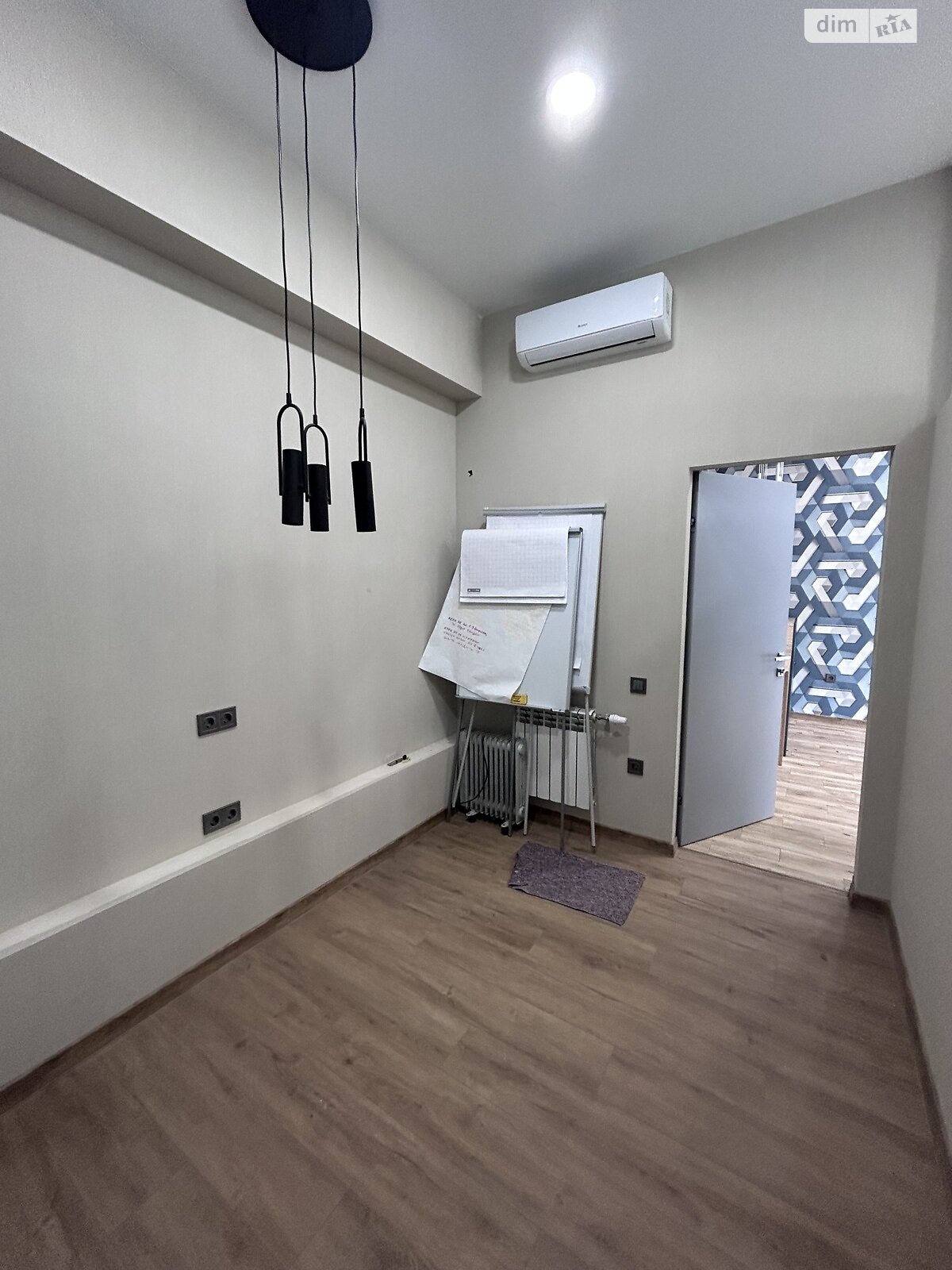 Офисное помещение на 125 кв.м. в Харькове фото 1 Офисное помещение на 125 кв.м. в Харькове фото 1