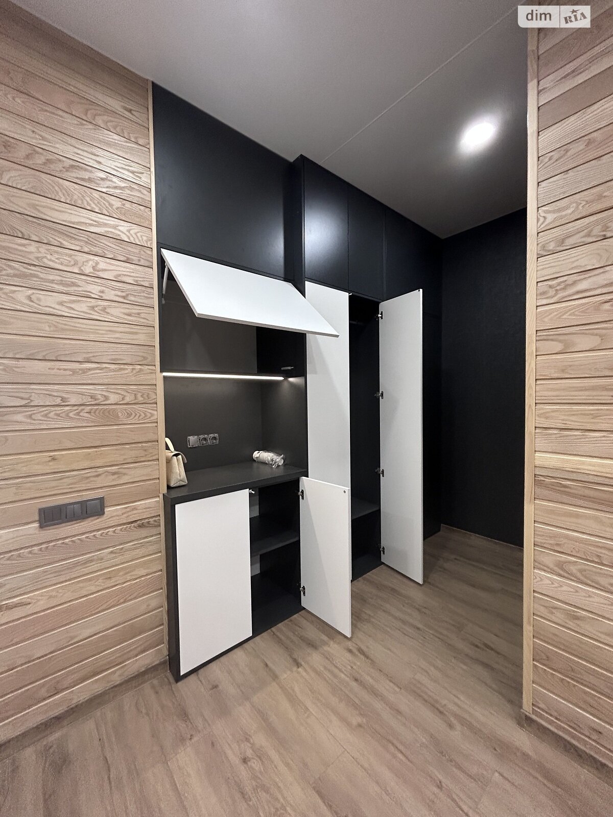 Офисное помещение на 125 кв.м. в Харькове фото 1 Офисное помещение на 125 кв.м. в Харькове фото 1