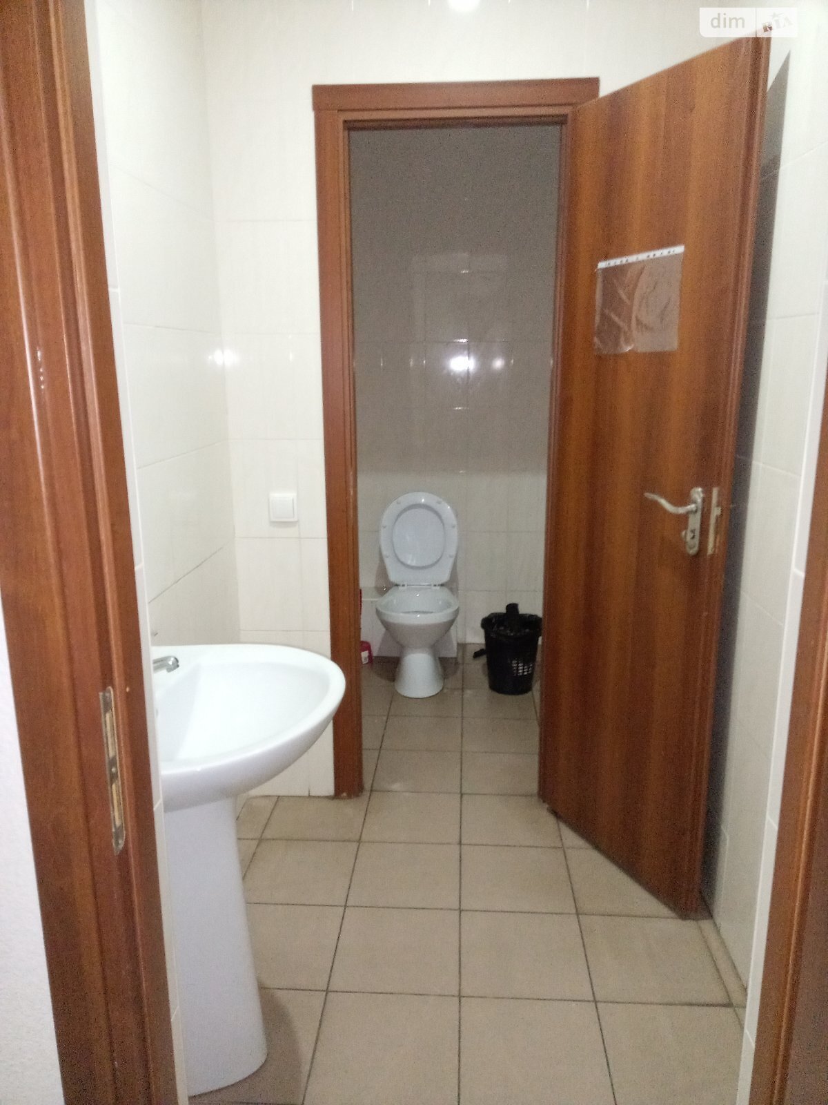 Офисное помещение на 35 кв.м. в Харькове фото 1 Офисное помещение на 35 кв.м. в Харькове фото 1