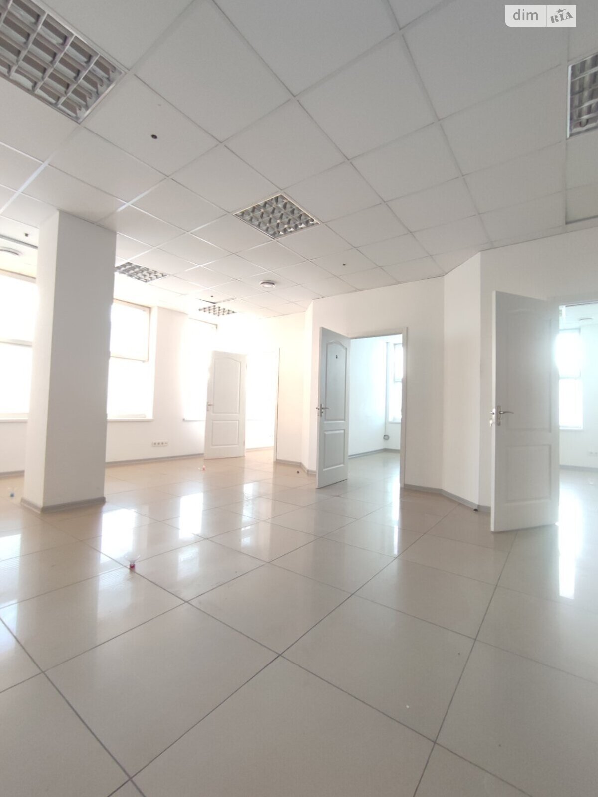 Офисное помещение на 108.5 кв.м. в Харькове фото 1 Офисное помещение на 108.5 кв.м. в Харькове фото 1