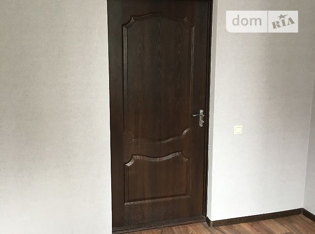 Офісне приміщення на 55 кв.м. в адміністративній будівлі в Хмельницькому фото 1 Офісне приміщення на 55 кв.м. в адміністративній будівлі в Хмельницькому фото 1