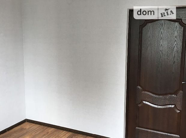 Офісне приміщення на 55 кв.м. в адміністративній будівлі в Хмельницькому фото 1 Офісне приміщення на 55 кв.м. в адміністративній будівлі в Хмельницькому фото 1