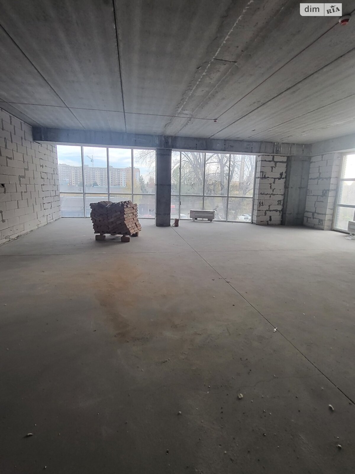 Офисное помещение на 100.8 кв.м. в Хмельницком фото 1 Офисное помещение на 100.8 кв.м. в Хмельницком фото 1