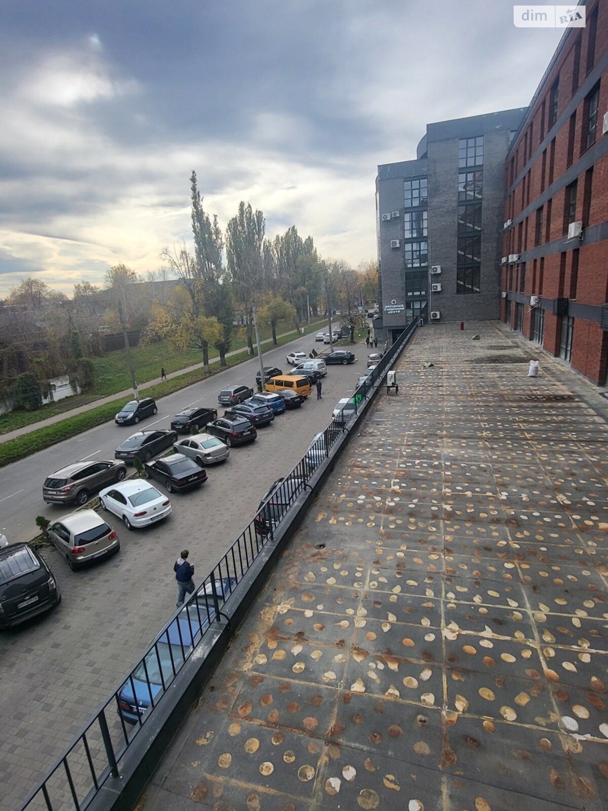 Офисное помещение на 100.8 кв.м. в Хмельницком фото 1 Офисное помещение на 100.8 кв.м. в Хмельницком фото 1