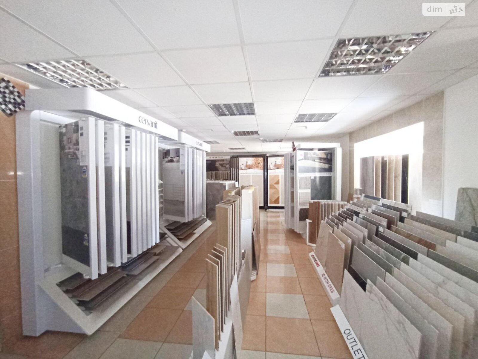 Офисное помещение на 271 кв.м. в Хмельницком фото 1 Офисное помещение на 271 кв.м. в Хмельницком фото 1
