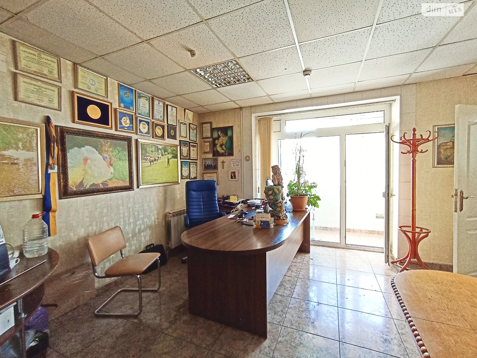 Офісне приміщення на 197.5 кв.м. в Хмельницькому фото 1 Офісне приміщення на 197.5 кв.м. в Хмельницькому фото 1