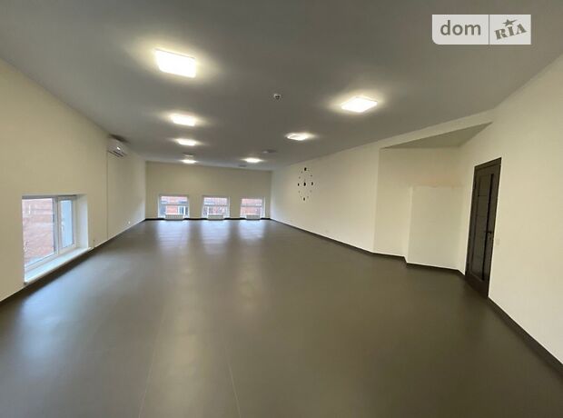 Офісне приміщення на 108 кв.м. в бізнес-центрі в Хмельницькому фото 1