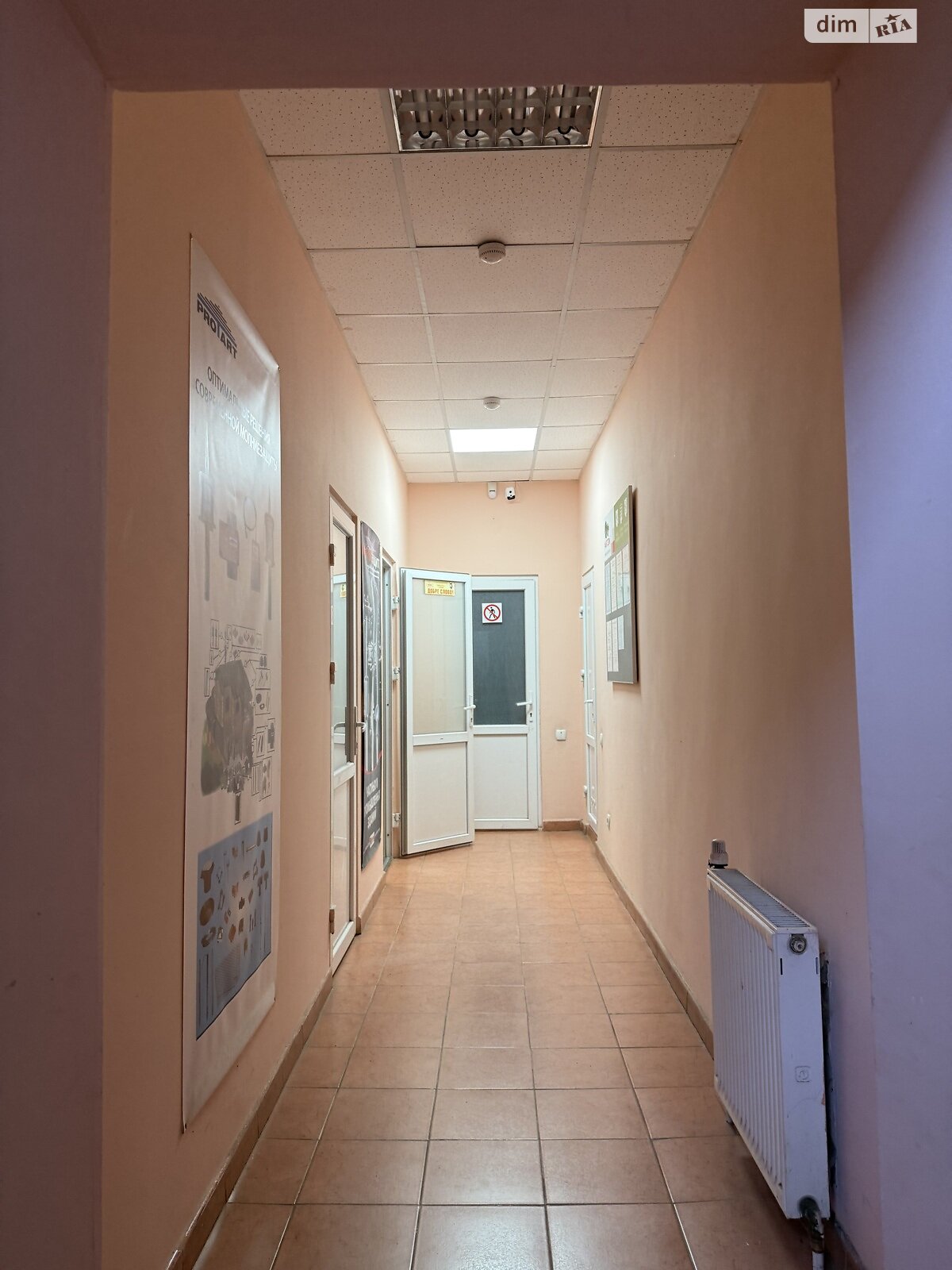 Офисное помещение на 65.4 кв.м. в Хмельницком фото 1