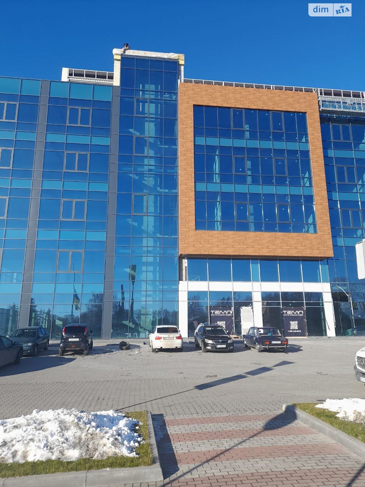 Офісне приміщення на 273 кв.м. в Хмельницькому фото 1 Офісне приміщення на 273 кв.м. в Хмельницькому фото 1