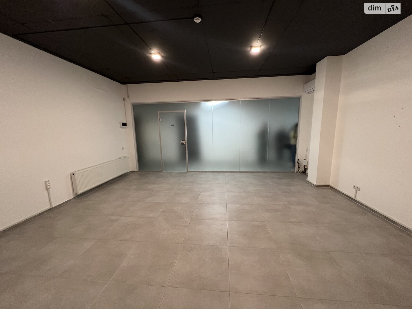 Офисное помещение на 35 кв.м. в Хмельницком фото 1 Офисное помещение на 35 кв.м. в Хмельницком фото 1