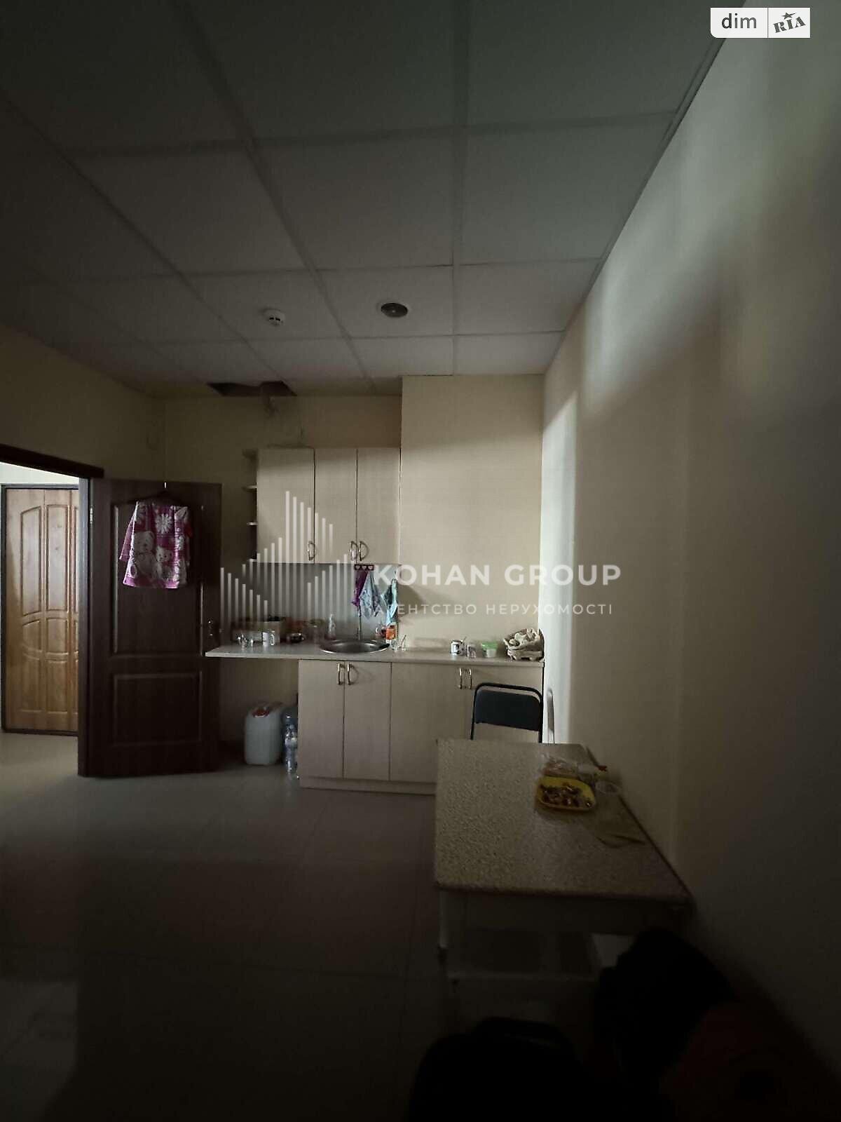 Офісне приміщення на 80.5 кв.м. в Хмельницькому фото 1