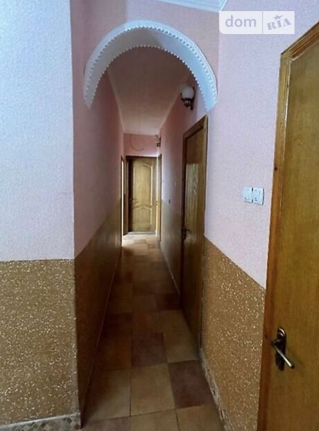Офісне приміщення на 70 кв.м. в бізнес-центрі в Хмельницькому фото 1 Офісне приміщення на 70 кв.м. в бізнес-центрі в Хмельницькому фото 1