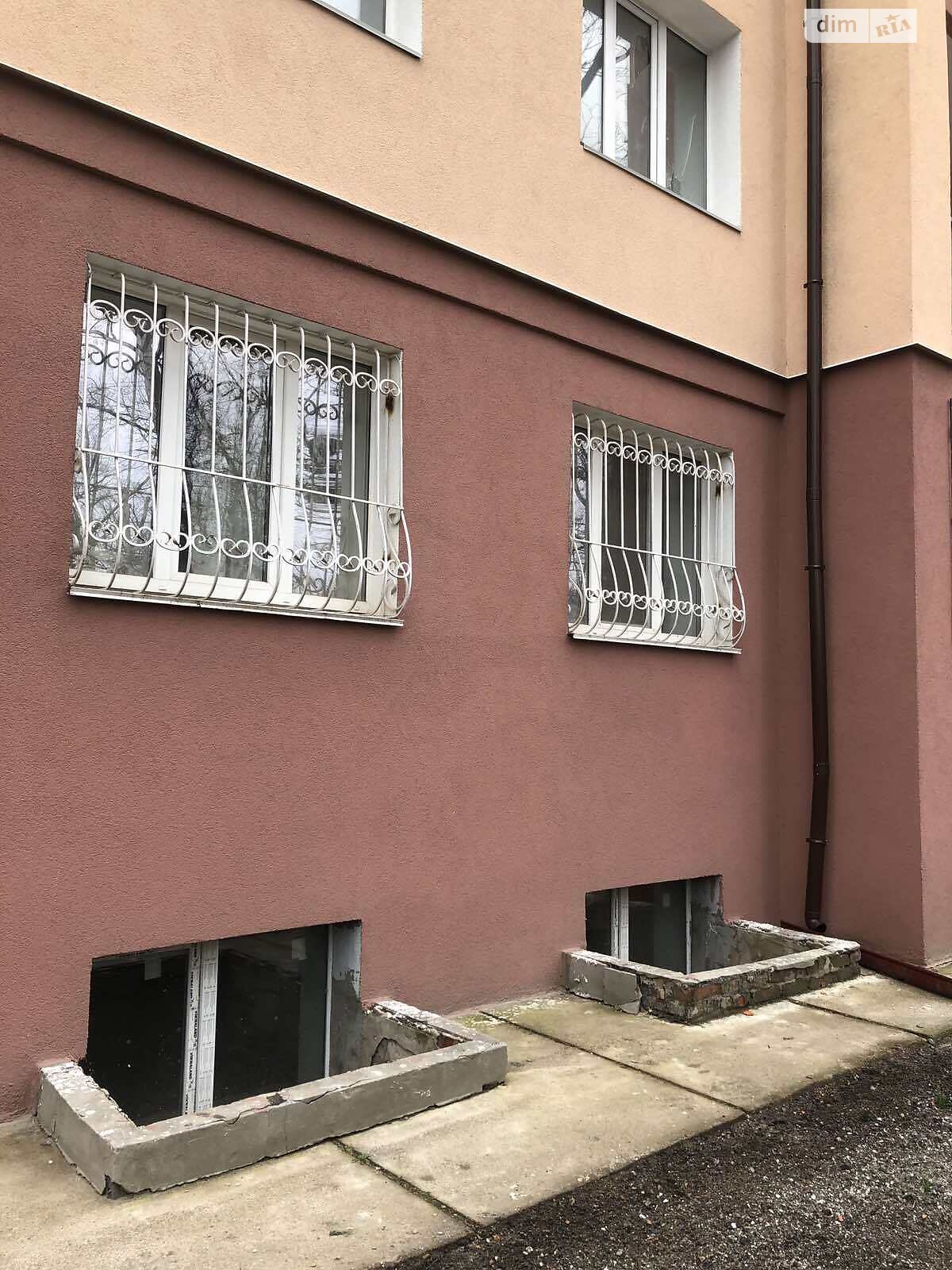 Офісне приміщення на 58.5 кв.м. в Ірпені фото 1 Офісне приміщення на 58.5 кв.м. в Ірпені фото 1
