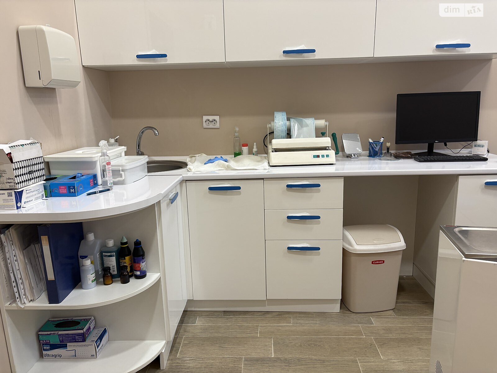 Офисное помещение на 67 кв.м. в Ирпене фото 1