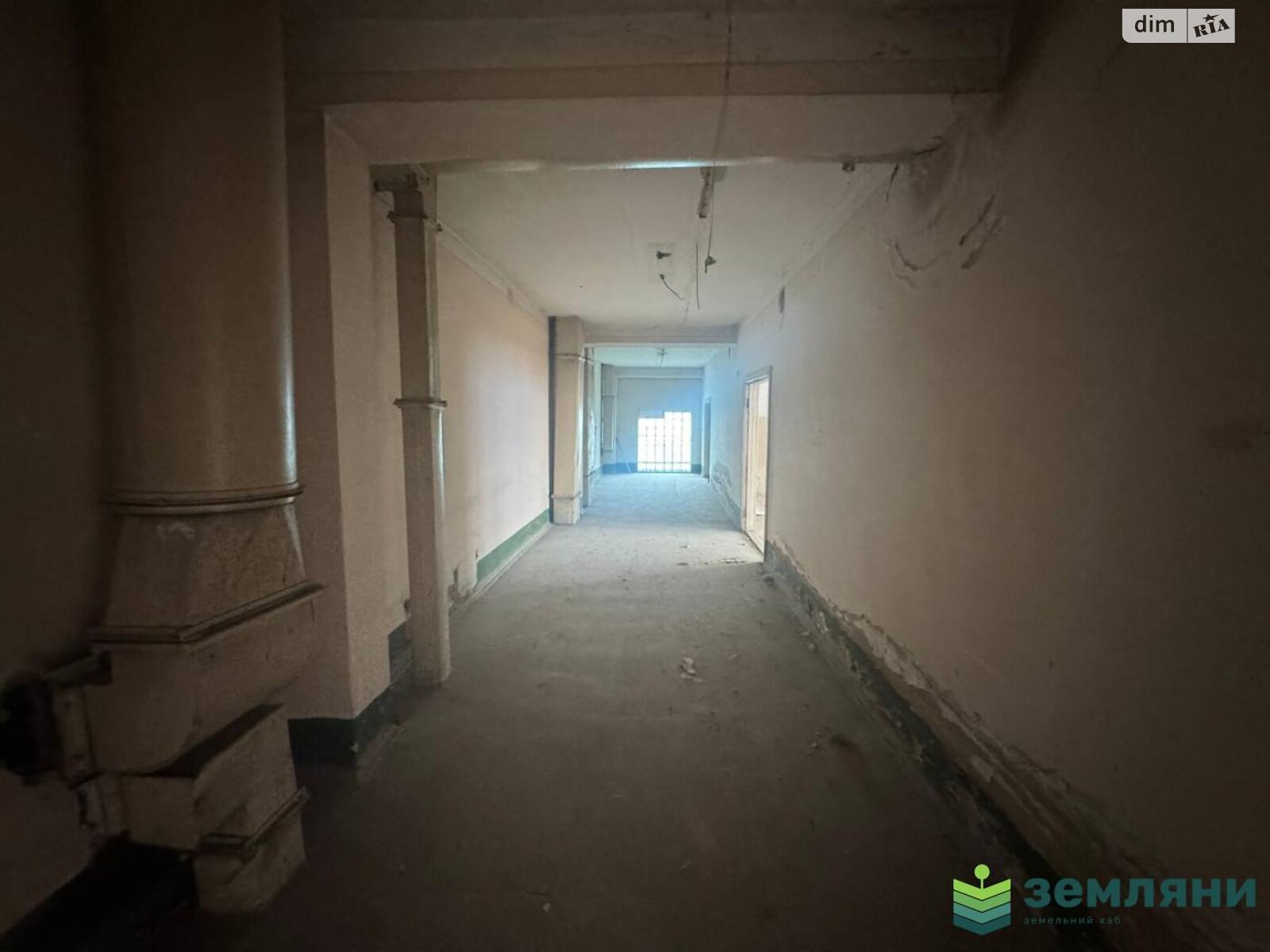 Офісне приміщення на 585.2 кв.м. в Івано-Франківську фото 1