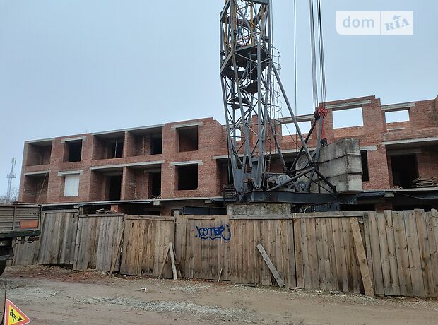 Офісне приміщення на 101.41 кв.м. в нежитловому приміщені в житловому будинку в Івано-Франківську фото 1 Офісне приміщення на 101.41 кв.м. в нежитловому приміщені в житловому будинку в Івано-Франківську фото 1