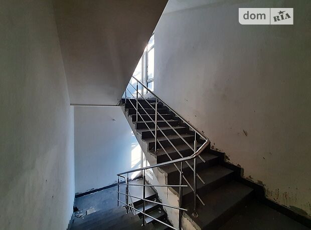 Офисное помещение на 67 кв.м. в нежилом помещении в жилом доме в Ивано-Франковске фото 1 Офисное помещение на 67 кв.м. в нежилом помещении в жилом доме в Ивано-Франковске фото 1