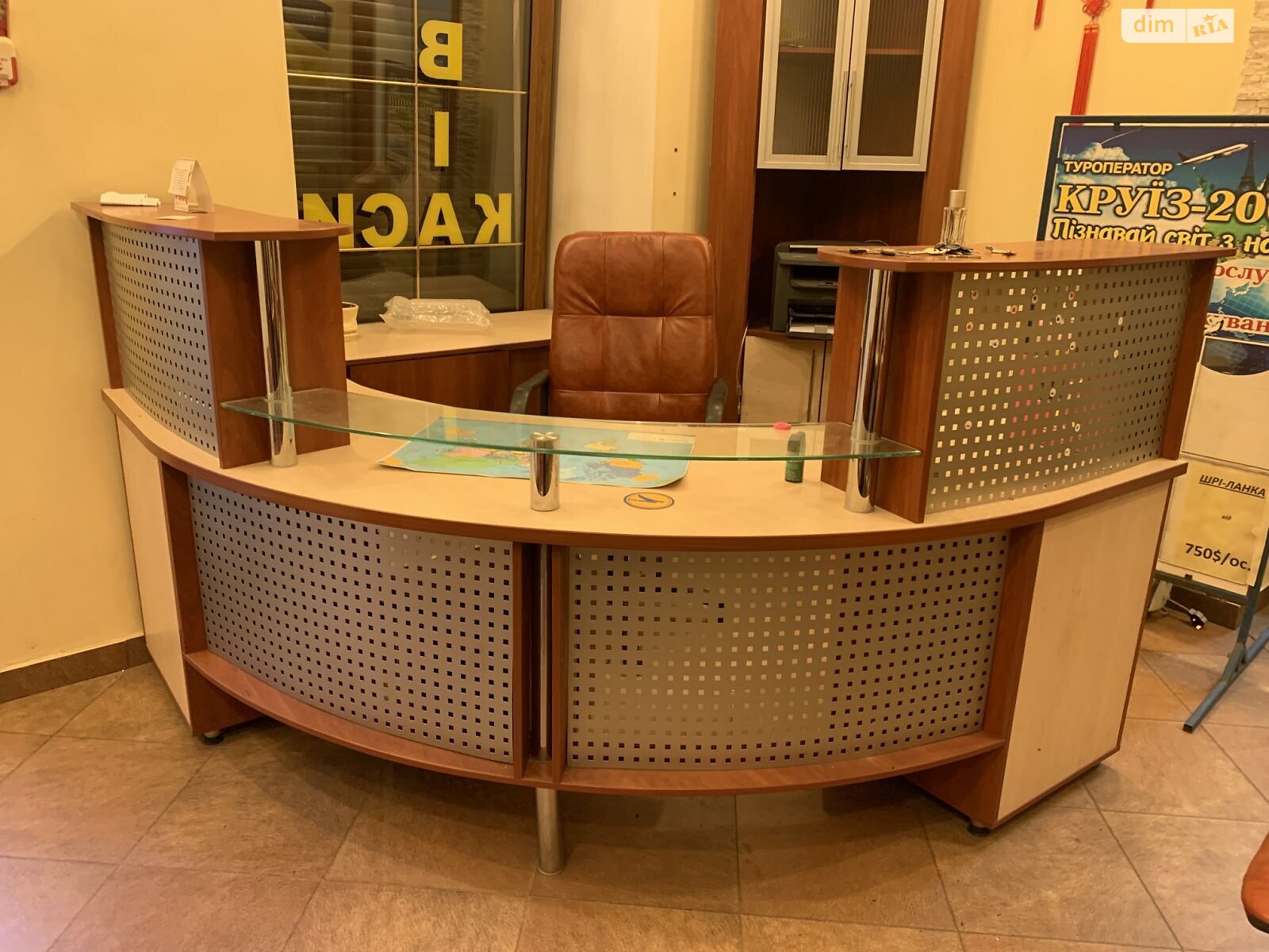 Офисное помещение на 70 кв.м. в Ивано-Франковске фото 1 Офисное помещение на 70 кв.м. в Ивано-Франковске фото 1