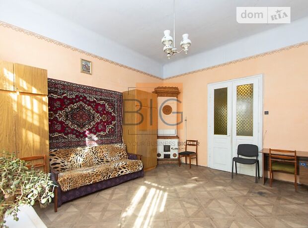 Офисное помещение на 64 кв.м. в жилом фонде в Ивано-Франковске фото 1 Офисное помещение на 64 кв.м. в жилом фонде в Ивано-Франковске фото 1