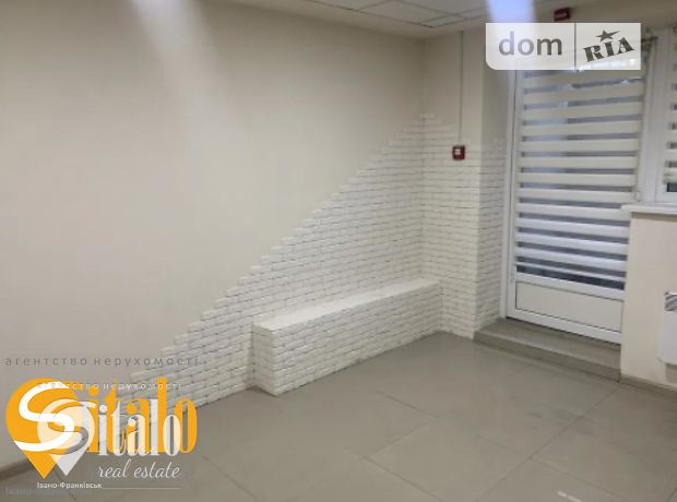 Офисное помещение на 53 кв.м. в бизнес-центре в Ивано-Франковске фото 1 Офисное помещение на 53 кв.м. в бизнес-центре в Ивано-Франковске фото 1