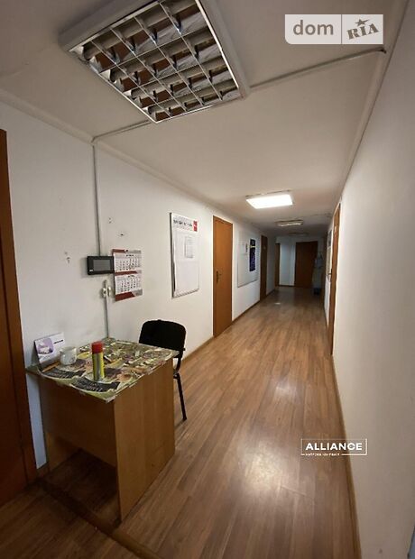 Офисное помещение на 146.55 кв.м. в бизнес-центре в Ивано-Франковске фото 1