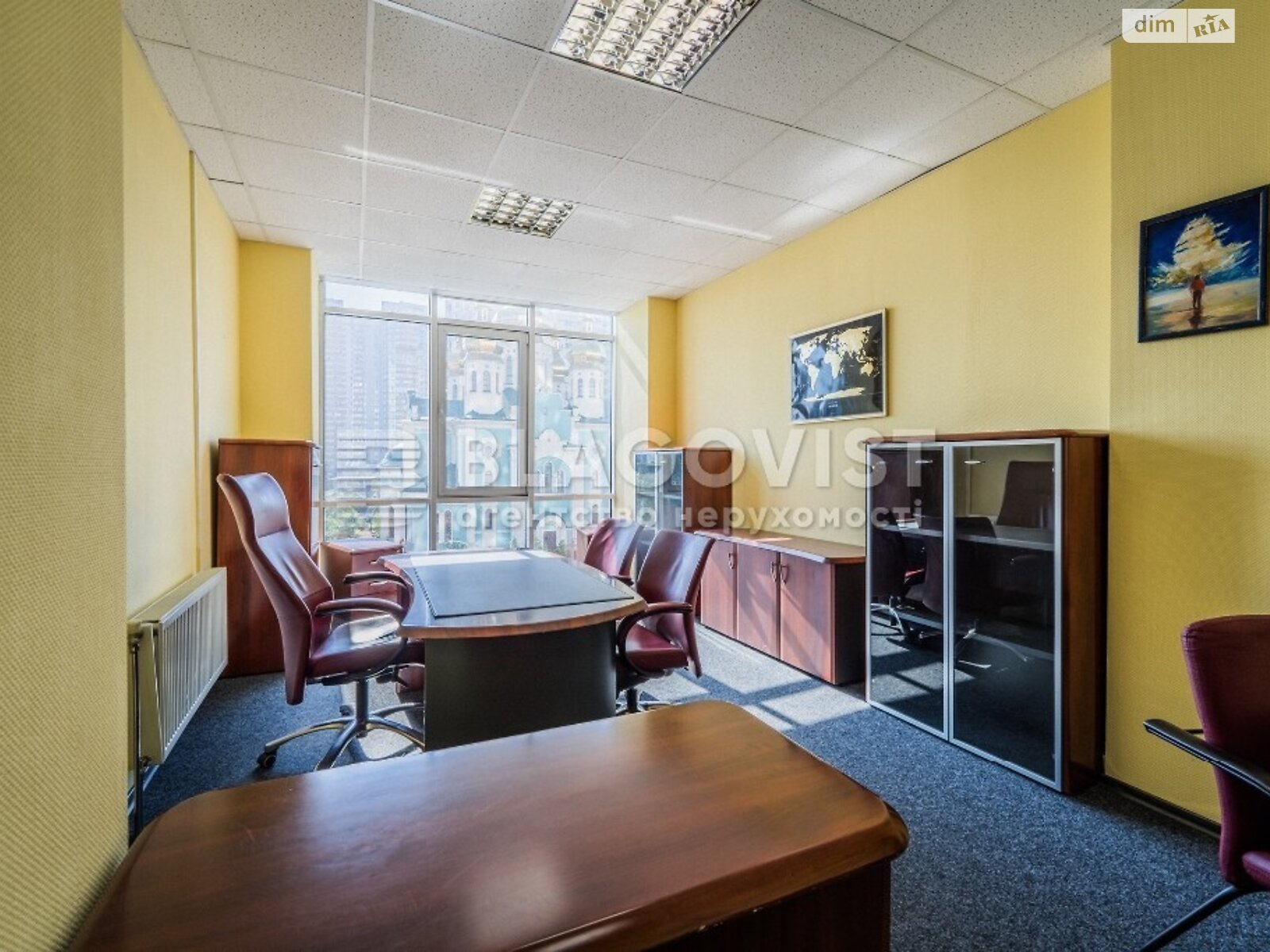 Офисное помещение на 238 кв.м. в Киеве фото 1