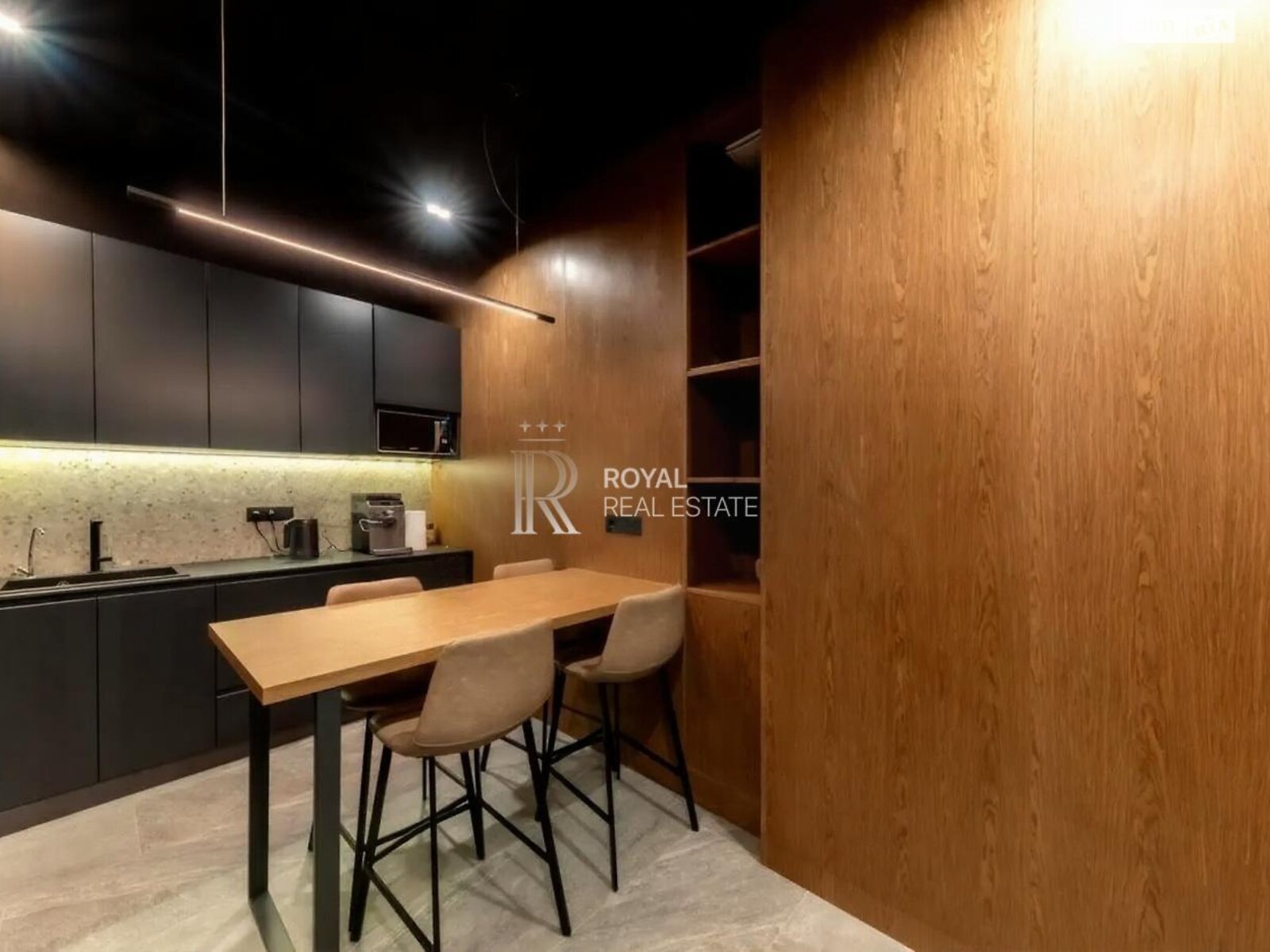 Офисное помещение на 109 кв.м. в Киеве фото 1