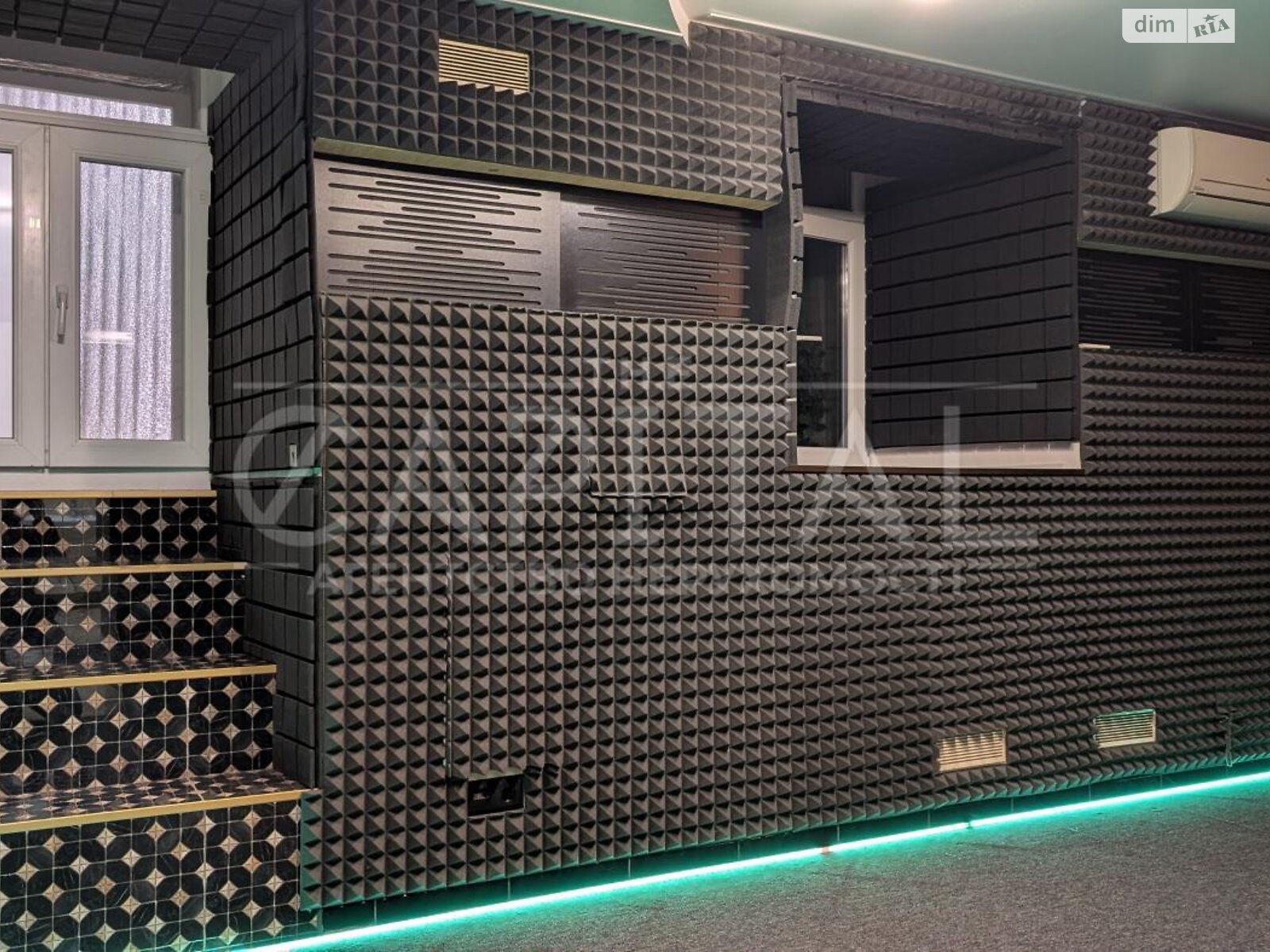 Офісне приміщення на 36 кв.м. в Києві фото 1 Офісне приміщення на 36 кв.м. в Києві фото 1