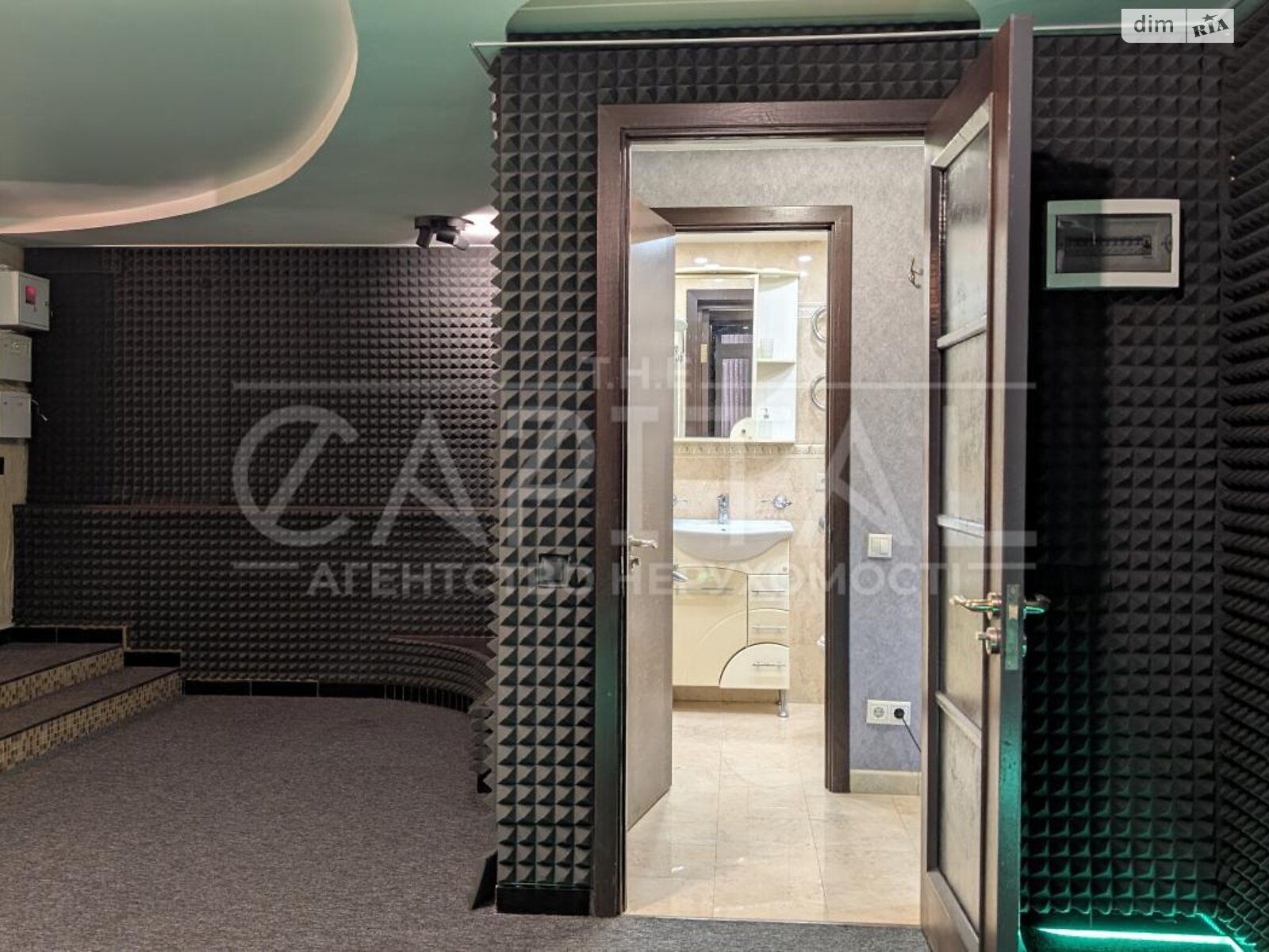 Офісне приміщення на 36 кв.м. в Києві фото 1 Офісне приміщення на 36 кв.м. в Києві фото 1