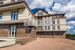 Офисное помещение на 4321.9 кв.м. в Киеве фото 2