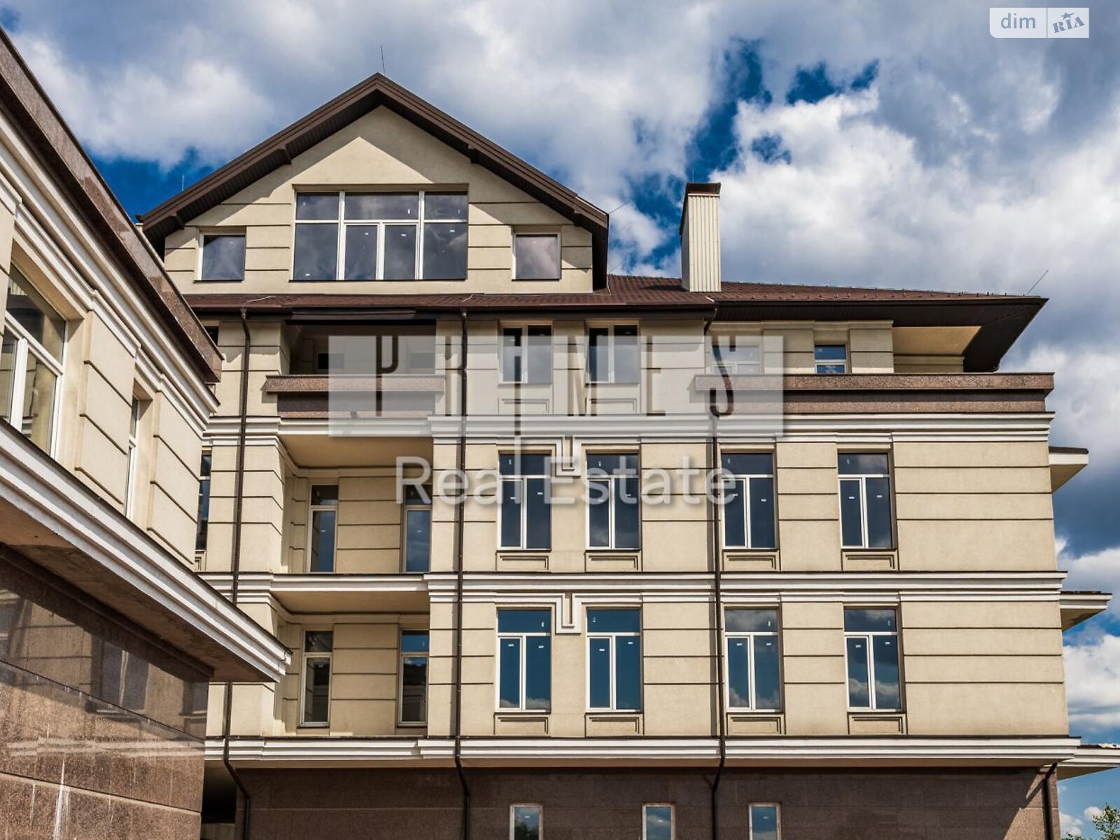 Офисное помещение на 4321.9 кв.м. в Киеве фото 1