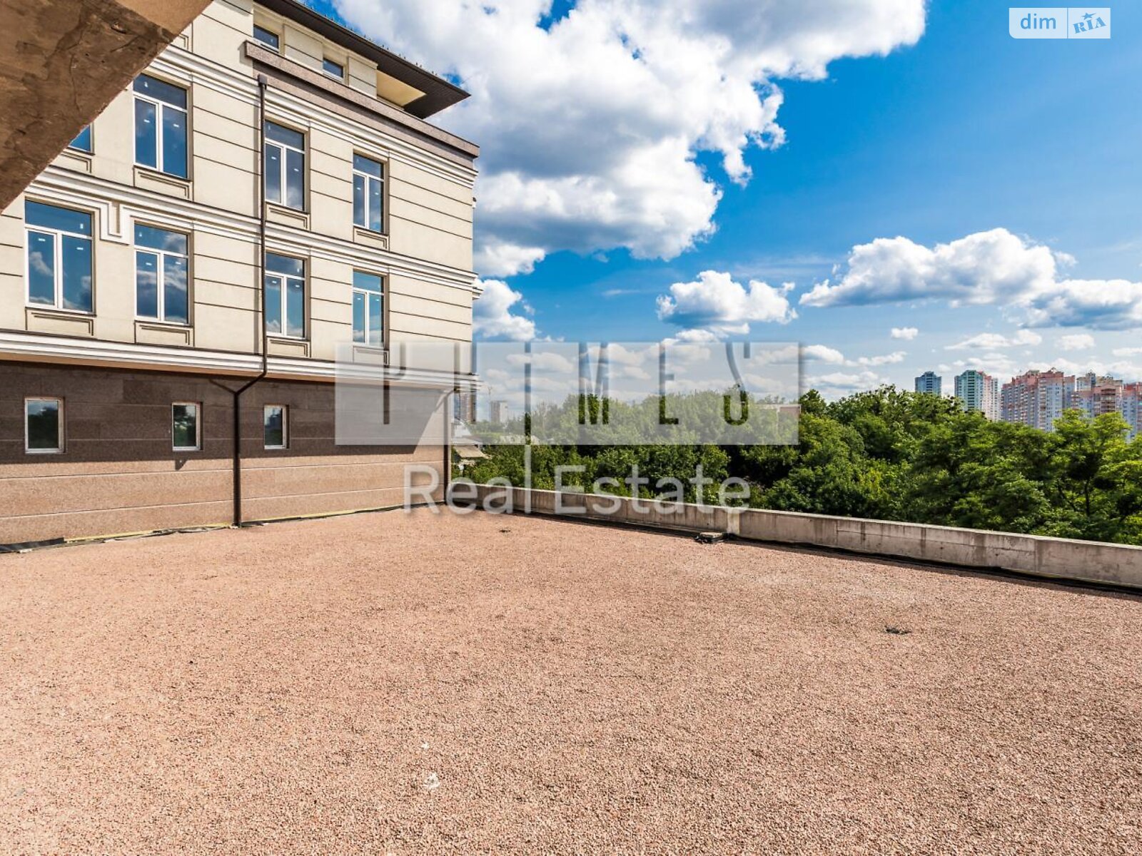 Офисное помещение на 4321.9 кв.м. в Киеве фото 1