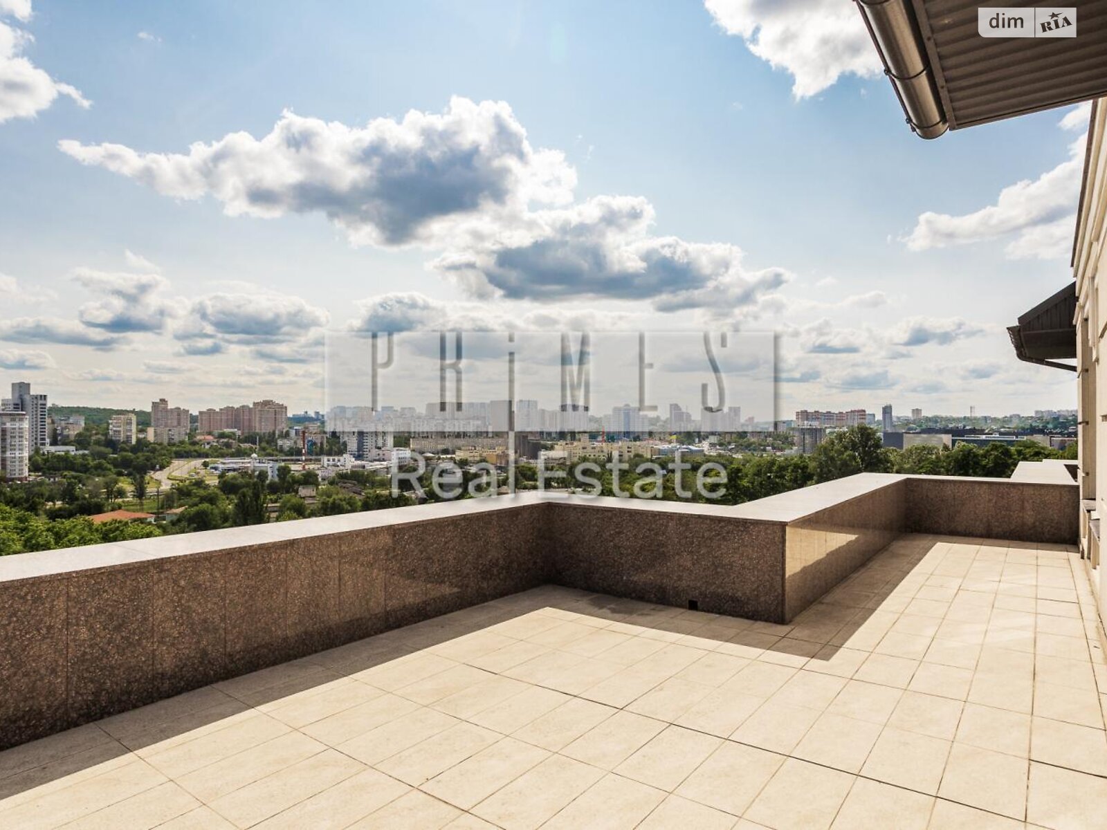 Офисное помещение на 4321.9 кв.м. в Киеве фото 1