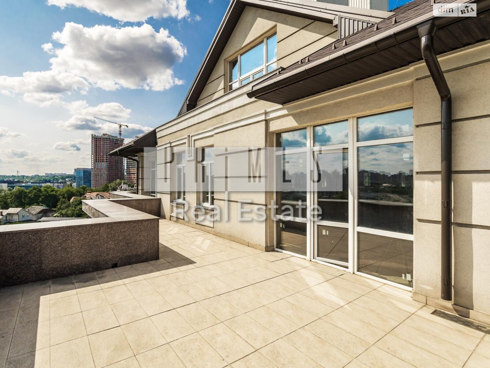 Офисное помещение на 4321.9 кв.м. в Киеве фото 1