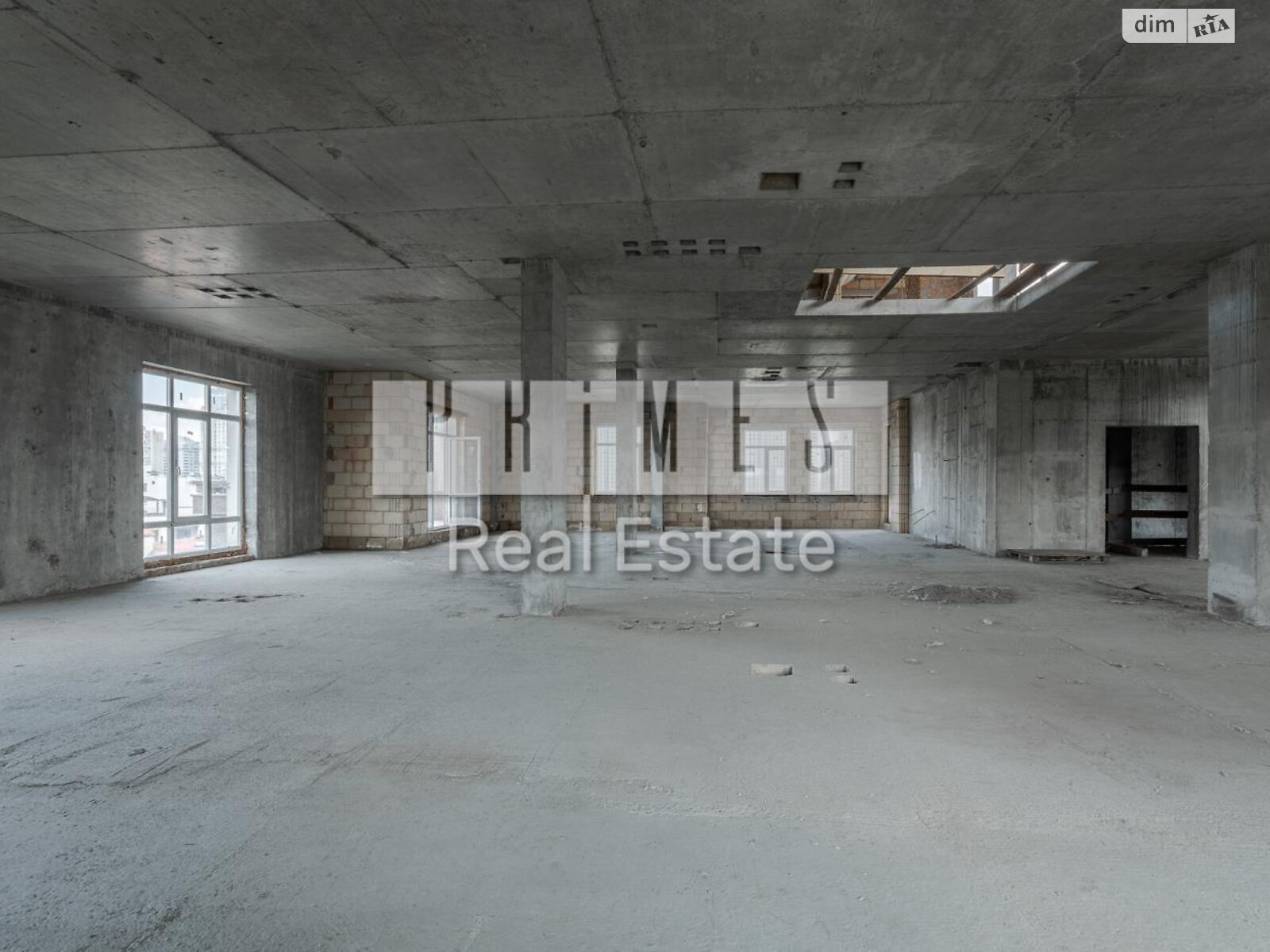 Офисное помещение на 4321.9 кв.м. в Киеве фото 1
