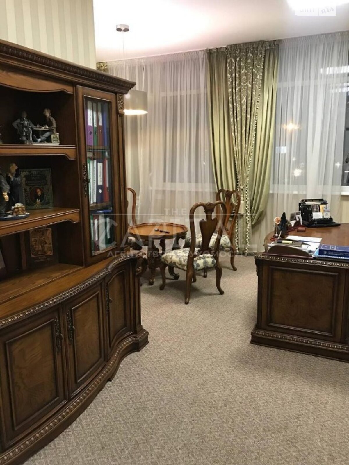 Офисное помещение на 260 кв.м. в Киеве фото 1
