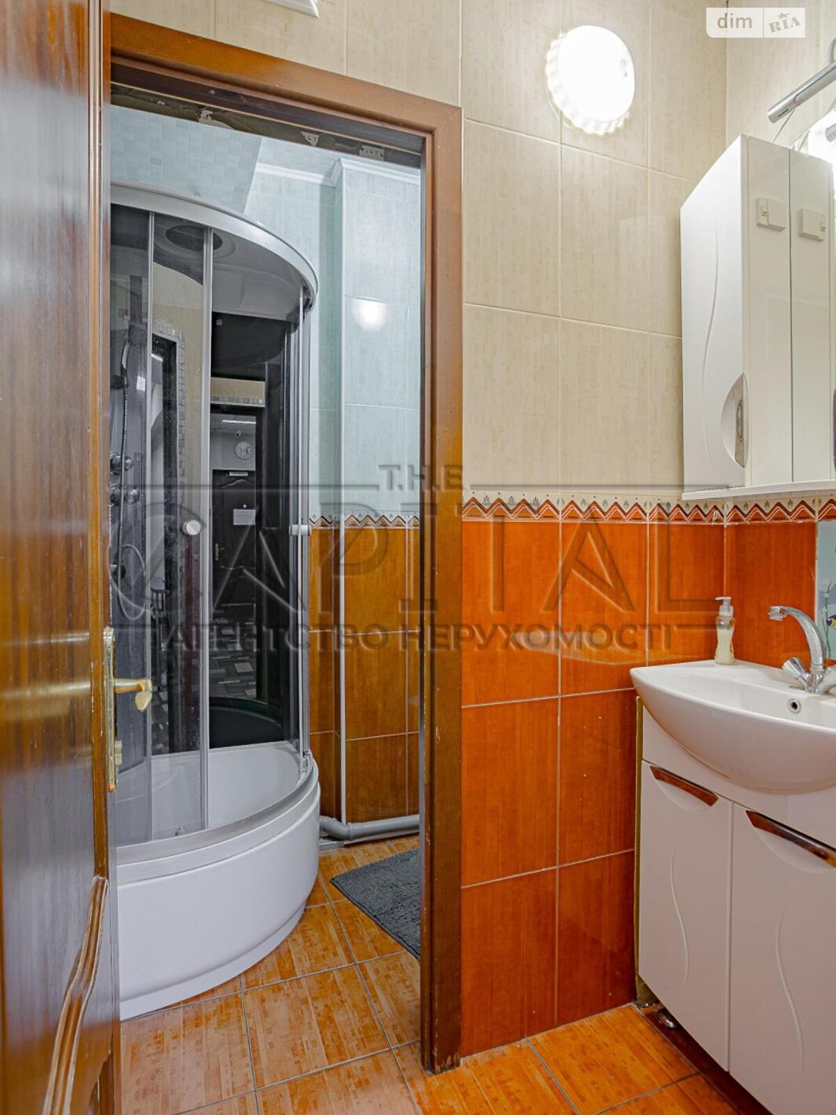 Офисное помещение на 467.3 кв.м. в Киеве фото 1 Офисное помещение на 467.3 кв.м. в Киеве фото 1