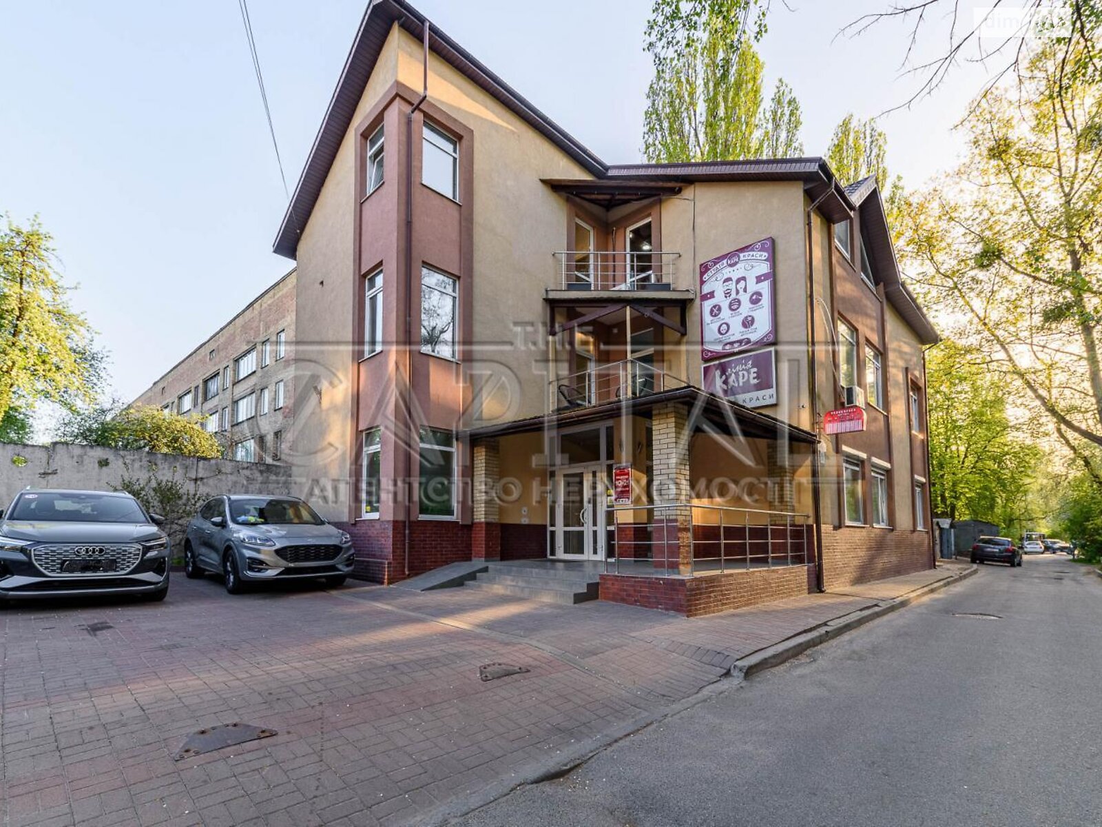 Офисное помещение на 421 кв.м. в Киеве фото 1 Офисное помещение на 421 кв.м. в Киеве фото 1