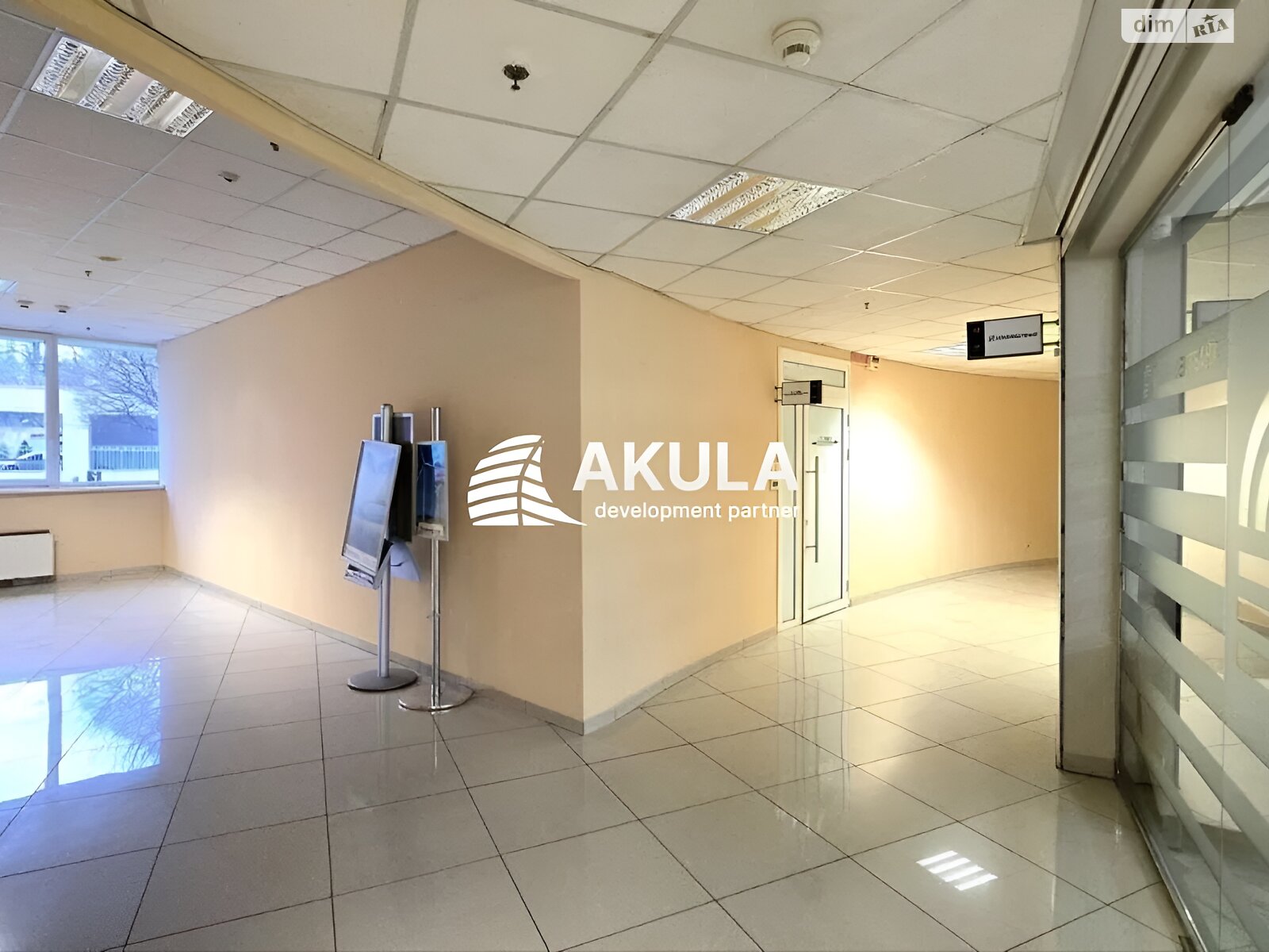 Офісне приміщення на 65.7 кв.м. в Києві фото 1 Офісне приміщення на 65.7 кв.м. в Києві фото 1
