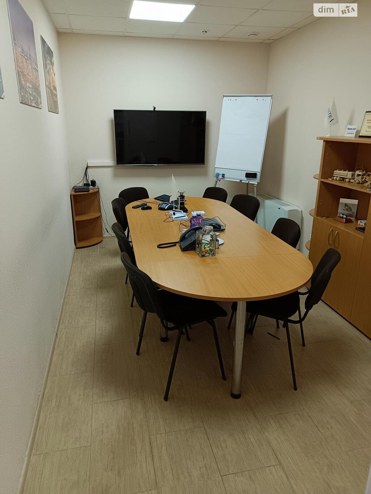 Офісне приміщення на 406.8 кв.м. в Києві фото 1 Офісне приміщення на 406.8 кв.м. в Києві фото 1