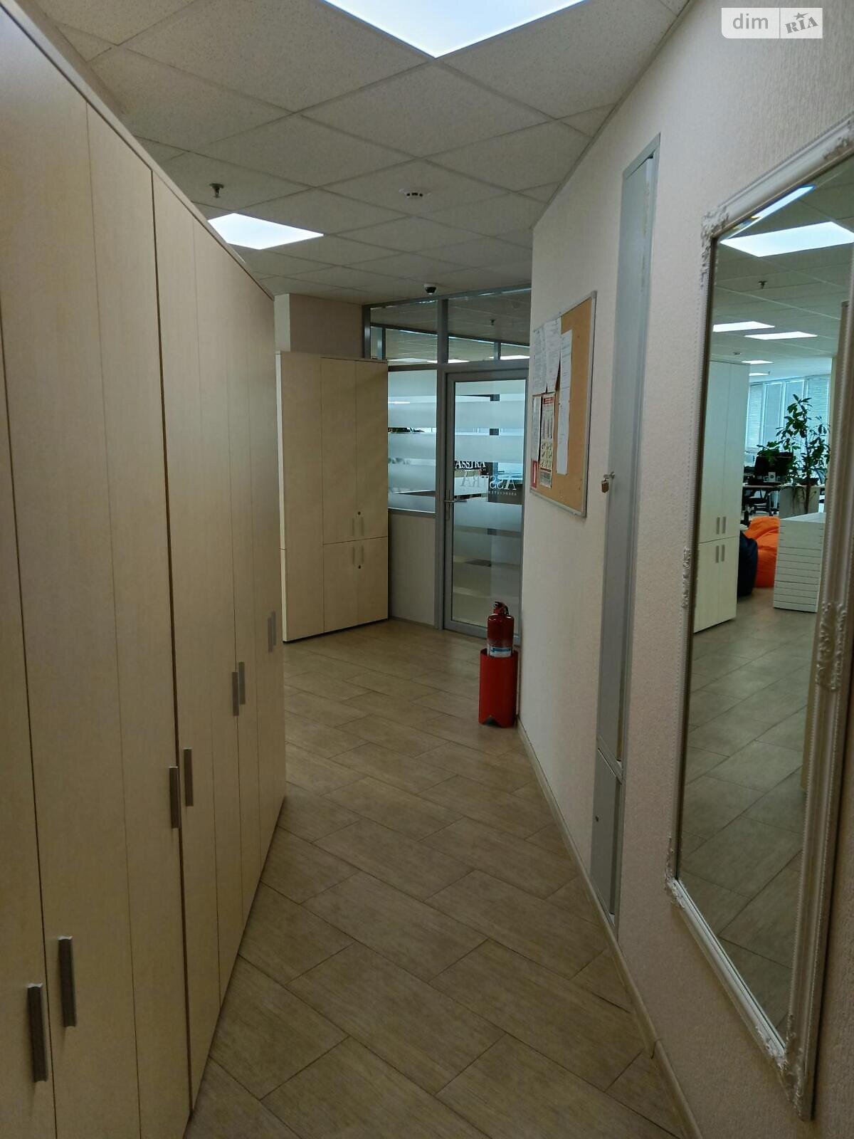 Офісне приміщення на 406.8 кв.м. в Києві фото 1 Офісне приміщення на 406.8 кв.м. в Києві фото 1