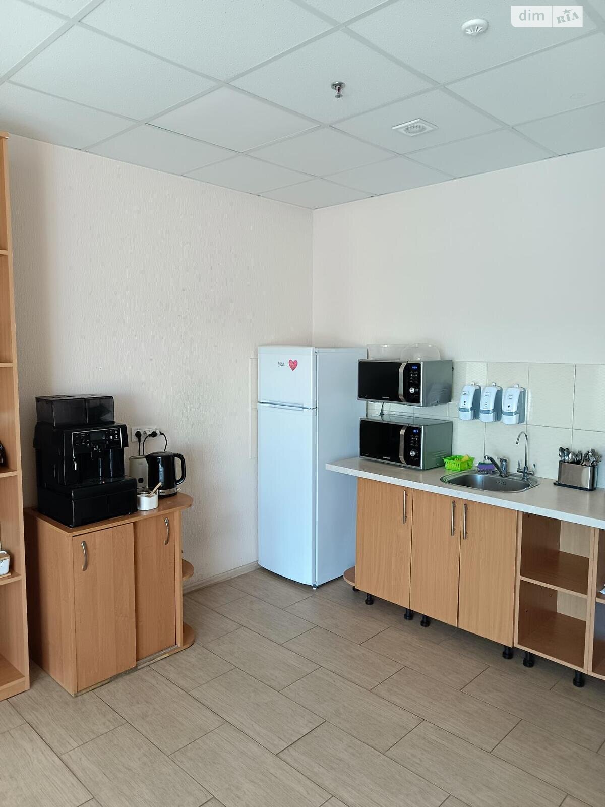 Офісне приміщення на 406.8 кв.м. в Києві фото 1 Офісне приміщення на 406.8 кв.м. в Києві фото 1