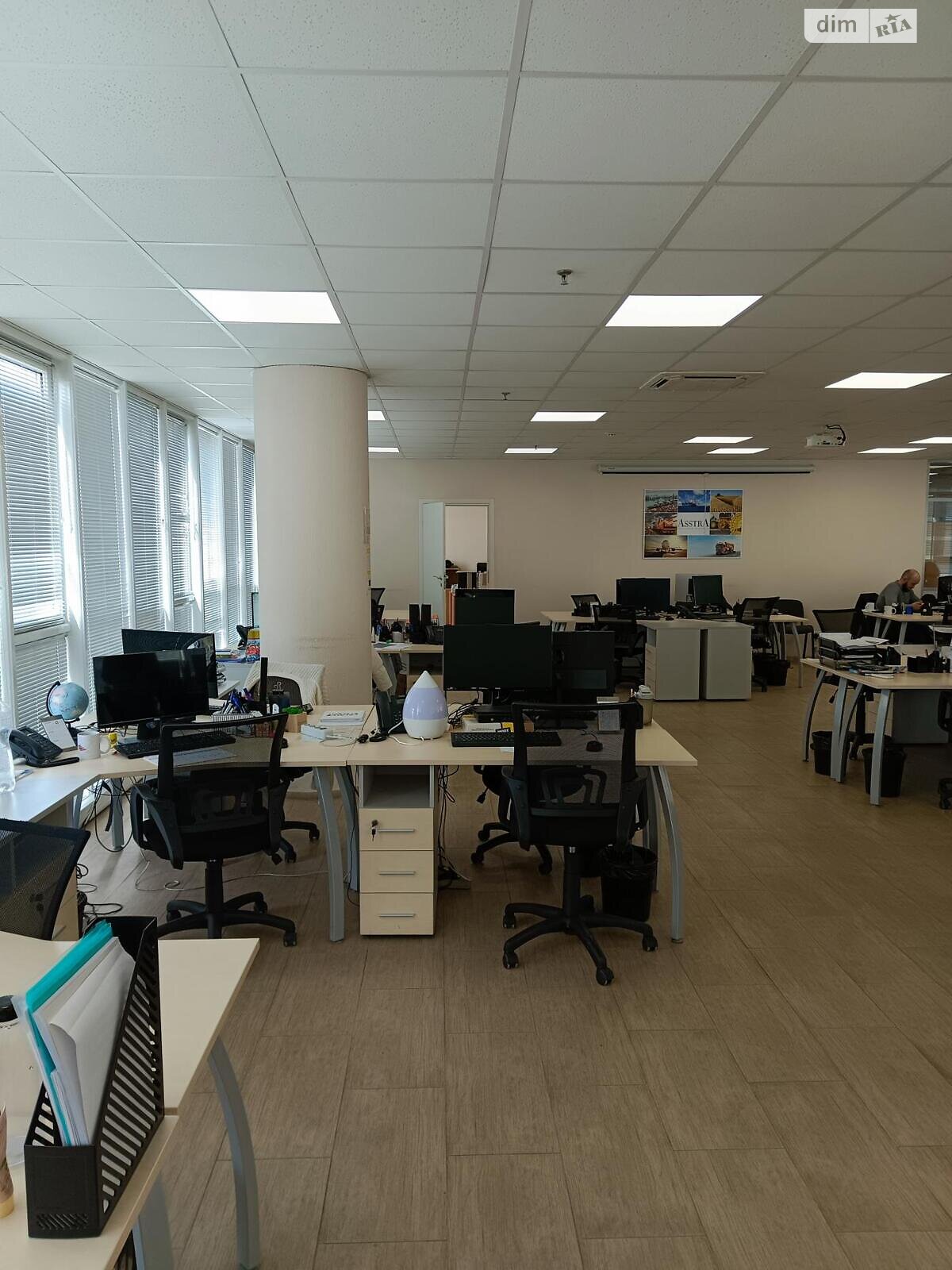 Офісне приміщення на 406.8 кв.м. в Києві фото 1 Офісне приміщення на 406.8 кв.м. в Києві фото 1