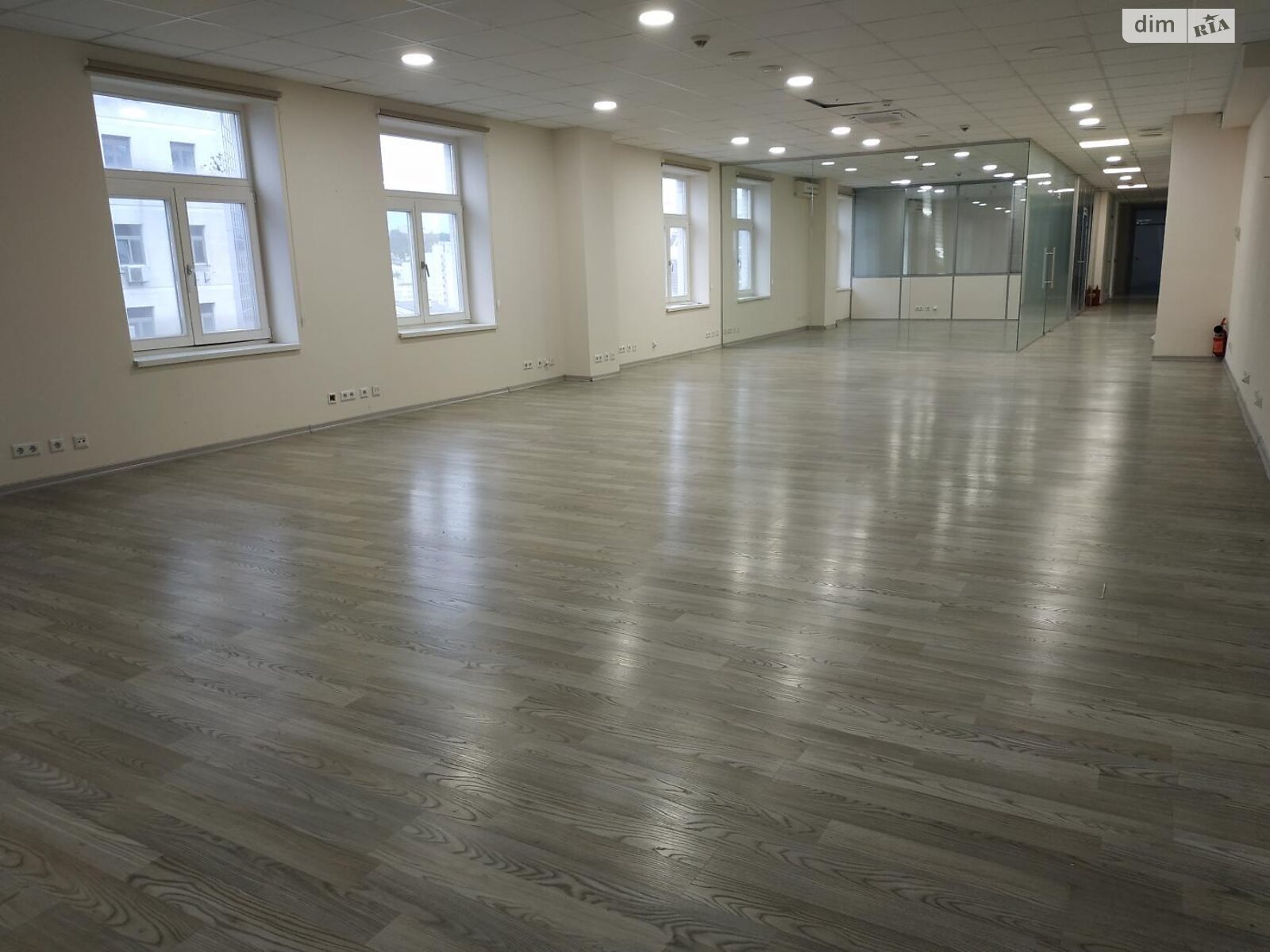 Офісне приміщення на 233.1 кв.м. в Києві фото 1