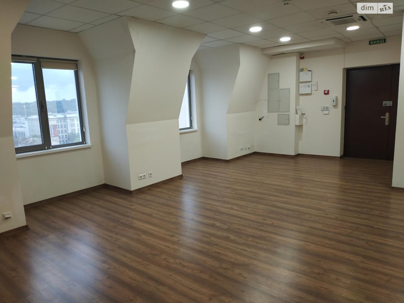 Офісне приміщення на 233.1 кв.м. в Києві фото 1