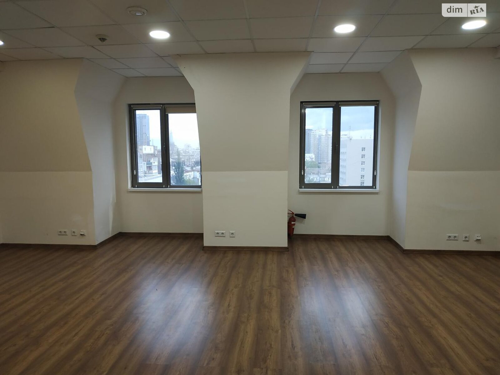 Офісне приміщення на 233.1 кв.м. в Києві фото 1