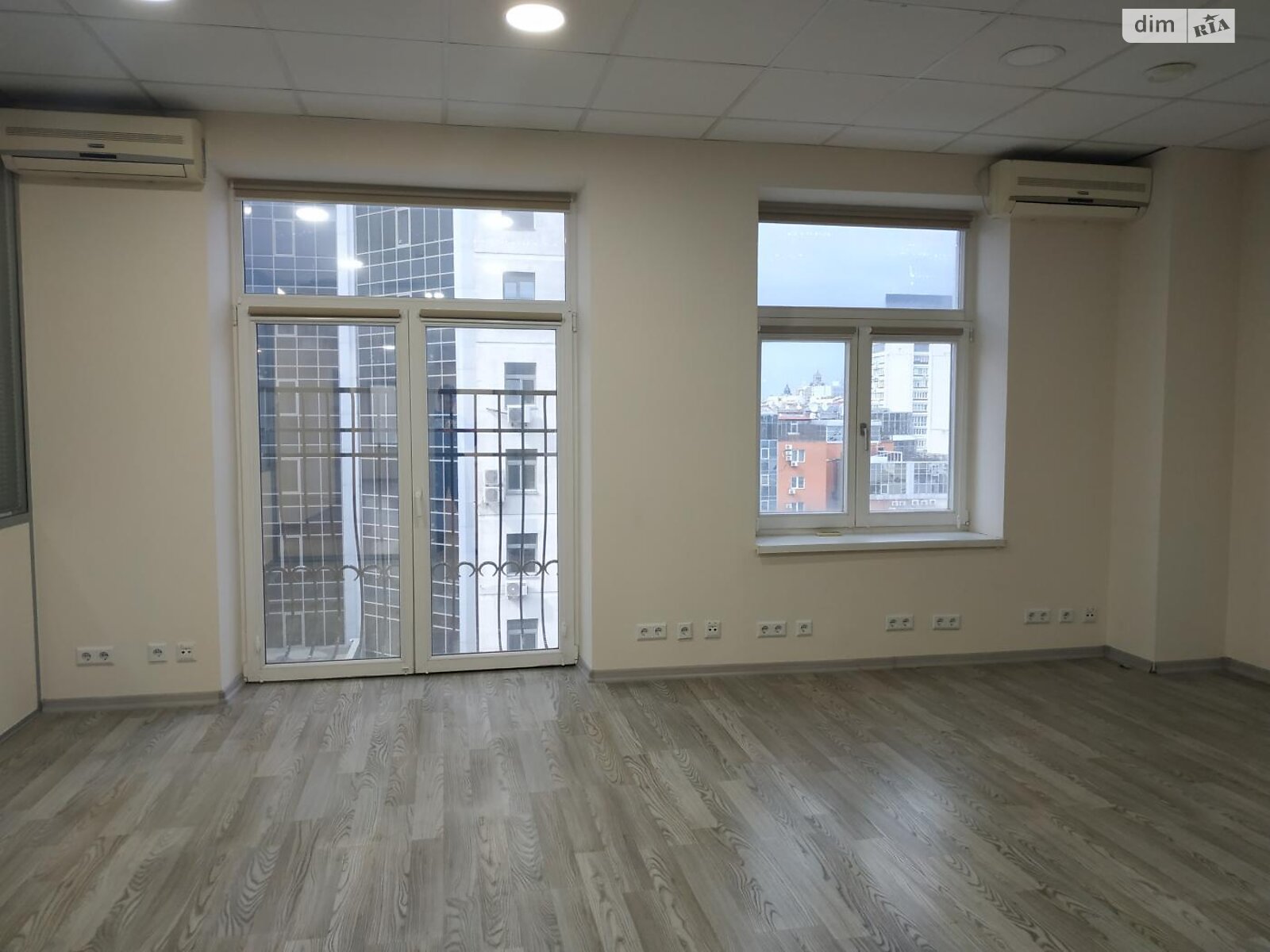 Офісне приміщення на 233.1 кв.м. в Києві фото 1